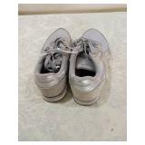 Reebok Classic Grey Running Shoes size 7 Reebok Classic Grey Running Shoes size 7