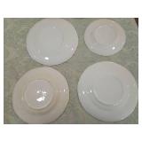 MacBeth Evans American Sweetheart Monax Dinnerware Set (white dishes with vase) MacBeth Evans American Sweetheart Monax Dinnerware Set (white dishes with vase)