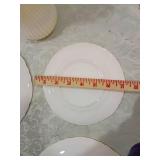 MacBeth Evans American Sweetheart Monax Dinnerware Set (white dishes with vase) MacBeth Evans American Sweetheart Monax Dinnerware Set (white dishes with vase)