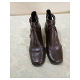 Michelle D Brown Leather Ankle Boots size 9M Michelle D Brown Leather Ankle Boots size 9M