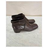 Michelle D Brown Leather Ankle Boots size 9M Michelle D Brown Leather Ankle Boots size 9M