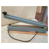 Uline H-963 Impulse Bag Sealer Uline H-963 Impulse Bag Sealer