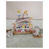 Decorative Musical Piano with Cherubs and Roses Decorative Musical Piano with Cherubs and Roses