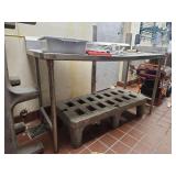 Commercial 5.5ft Stainless Steel Prep Table with Dunnage Rack