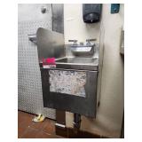 Commercial Wall Mount Hand Sink with Side Splash Guards