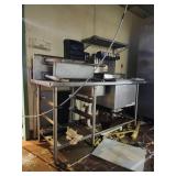 Commercial Stainless Steel Prep Counter with 8-Valve Beverage Dispenser System