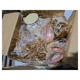 20 PCS 20.5 Inch Metal Flower Arrangement Stand Wedding Metal Twist Flower Vase Stand Elegant Candle Holder for Reception Party Hotel Home Decor(Gold