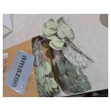 Taiyin 70 Pieces Artificial Eucalyptus Leaves for Wedding Eucalyptus Leaves Stems Decor Greenery Faux Green Stems for Wedding Centerpiece Floral Home Decor, 11 Inches