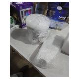 Yoedivu Small Ceiling Fans, 35 Inch Low Profile Ceiling Fan White Flush Mount Ceiling Fans with Lights and Remote,with 5 Reversible Blades 6 Wind Speeds, Modern Ceiling Fan for Bedroom Kitchen