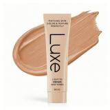 Luxe Color Changing Foundation for Women Instantly Adapts to Your Skin Tone Buildable Light-to-Medium Coverage 12-Hour Wear Natural Dewy Finish - Medium