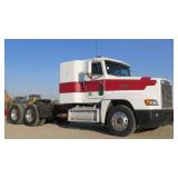 Freightliner W/Sleeper