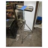 Rolling support stand