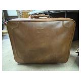 Contents under table