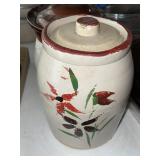 2 cookie jars & decor