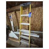 Yellow Keller 6 ft stepladder