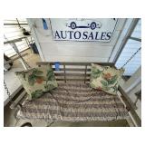Porch swing w/cushions