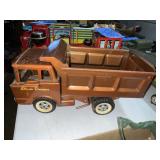 Copper colored Structo dumper