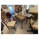 Dining table & 4 chairs