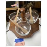 George Foreman & condiment set,Anchor Hocking 4 pc