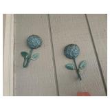 Butterfly house & 2 flower shaped hooks, more