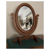 Round mirror on stand