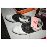 GOLF SHOES