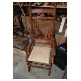 ROCKING CHAIR
