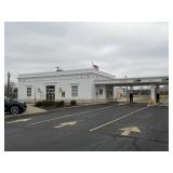 Bank Owned Surplus High Visibility Commercial Building