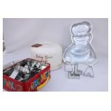 Cake Carrier, Cake mold - Williams Sonoma Cookie