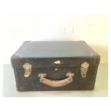 Leather Case Antique Auto Electronic Radioclast