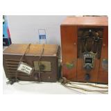 2 Vintage Wood Box Radios - 1 Works / 1 Doesn