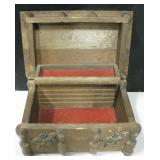 7"x14"x9" VNTG Wood & Metal Floral Jewelry Box