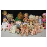 Tub Of Dolls - Tyco, Tandem, Gerber, Mattel, etc