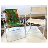 2 Folding Chairs
