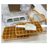 New Ice Cube Trays & Storage w/Scoop