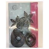 New 23 Pc Rose Petal Cutter Set