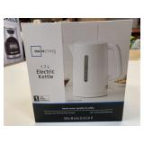 New  Mainstays 1.7L Electric Kettle *Open Box