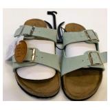 New Leather Sage Green Size 9 Sandals