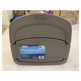 New Suncast Deluxe Hose Hangout