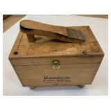 VTG Ronson Roto-Shine Shoe Polisher in Wooden Case