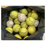 Bag of 25 Softballs