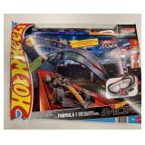 New Open Box Complete Hot Wheels Formula 1 Track
