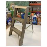 Aluminum 2 Step Folding Ladder