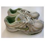 Nike Size 9.5 Ladies Used Shoes