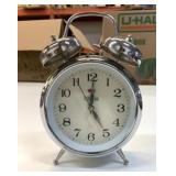 Working Wellsan Wind Up Alarm Clock