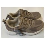 New Avia 5000 Leather Size 9 Men