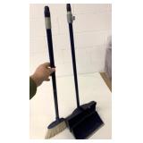 Rubbermaic Broom & Dust Pan Combo