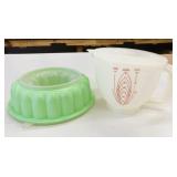 Tupperware Jelly Mold Bowl & Measuring Cup