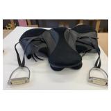 Griffin Horse Saddle 17"