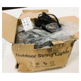 New 100ft Outdoor String Lights *Damaged Box